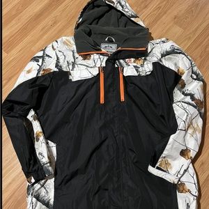 COPY - Legendary whitetails heavy winter coat